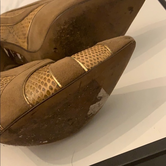 Dolce & Gabbana python heels - Picture 6 of 6